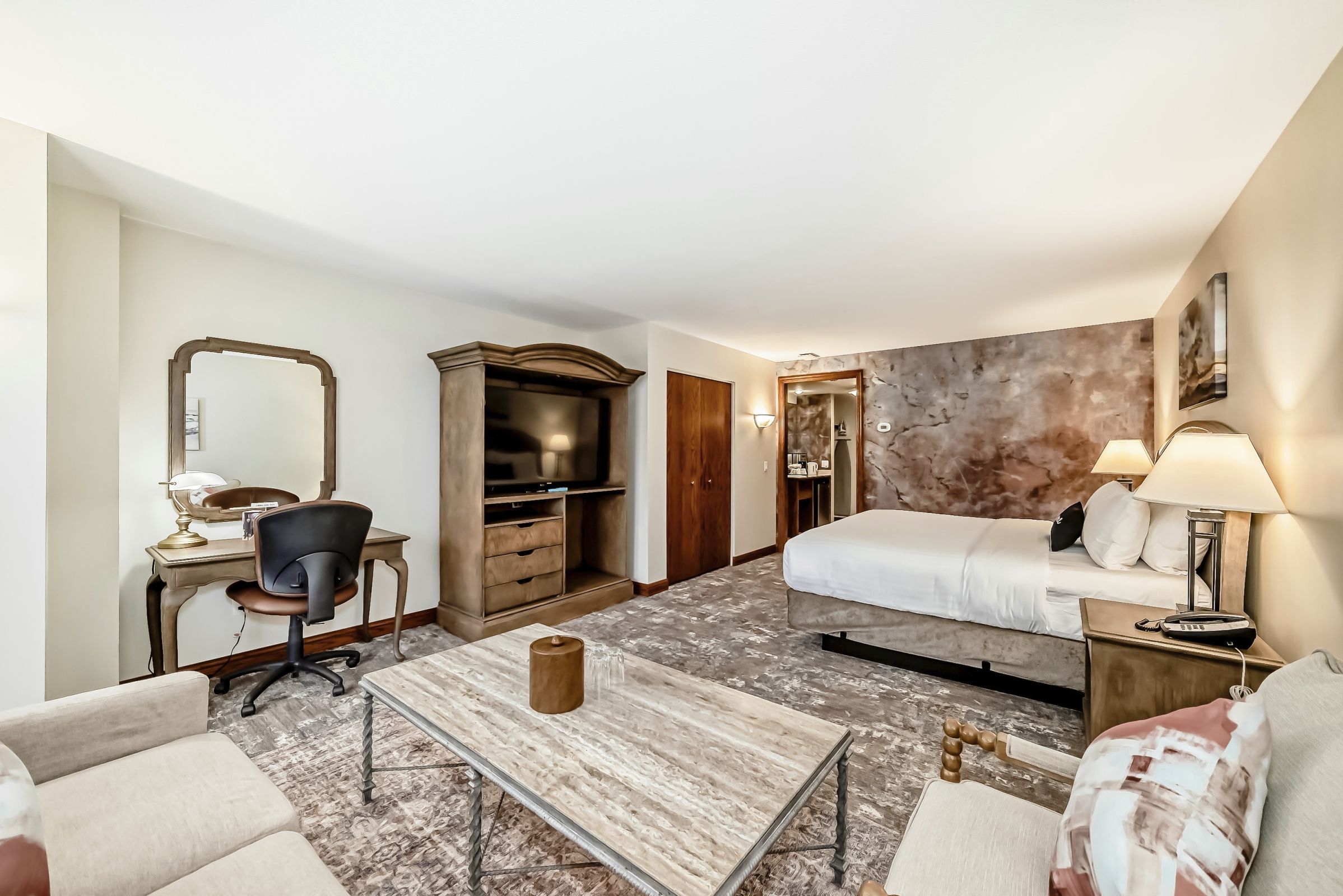 jasper inn & suites, hotel in Jasper AB