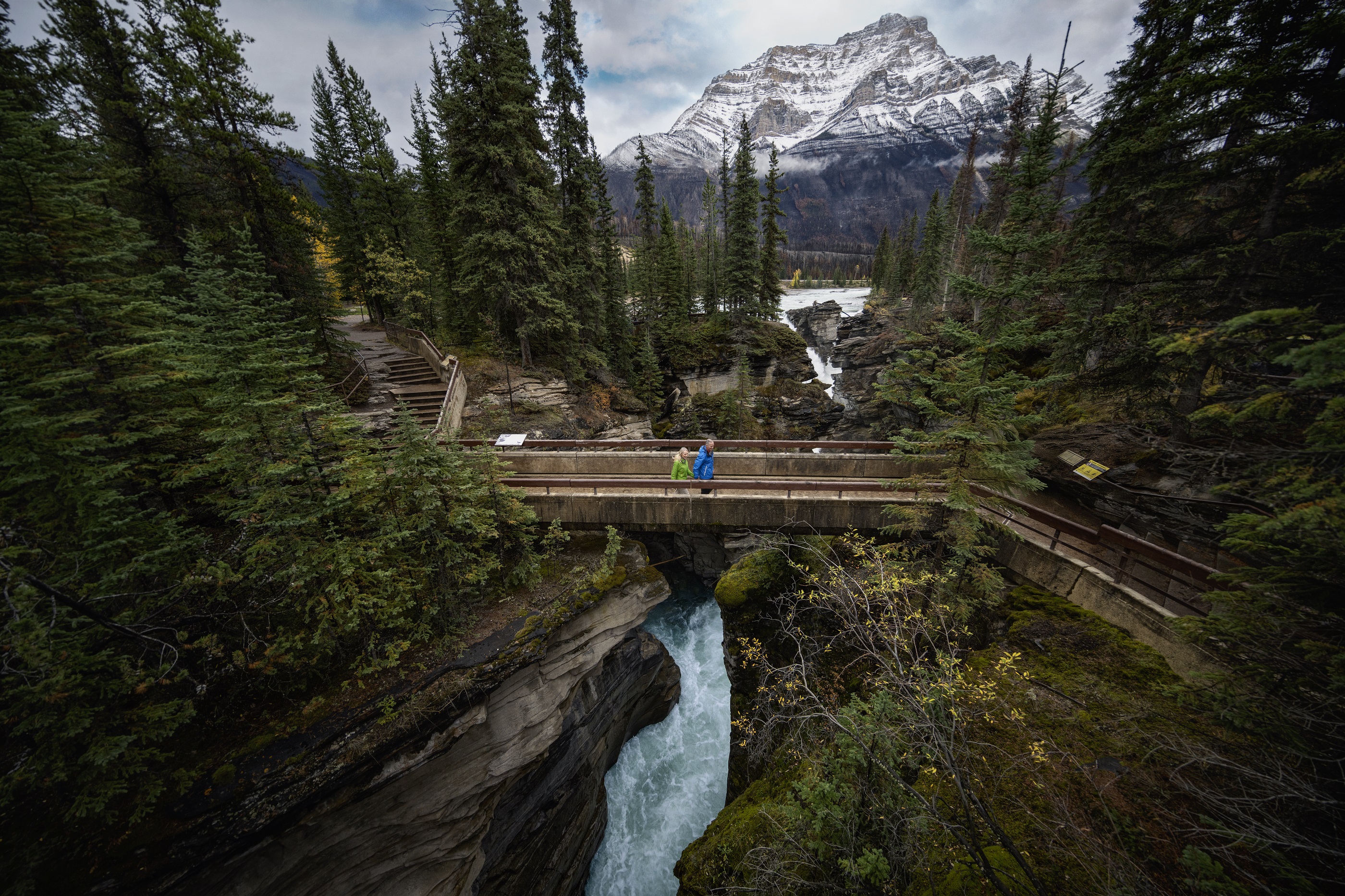 jasper inn & suites Athabasca Falls